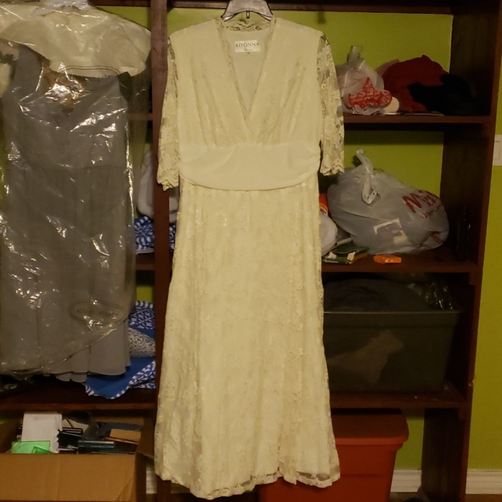 Kiyonna Wedding dress
